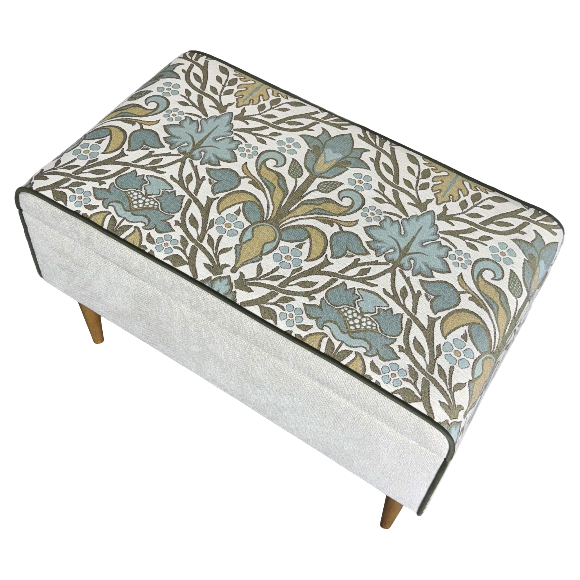 картинка ASTON от интернет - магазина Bordado